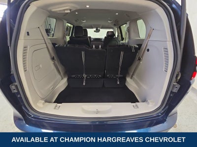 2023 Chrysler Pacifica Hybrid Touring L