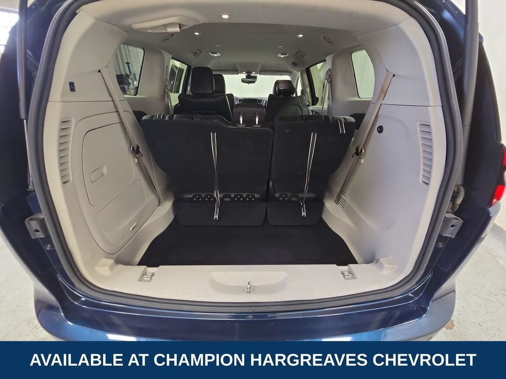 2023 Chrysler Pacifica Hybrid Touring L