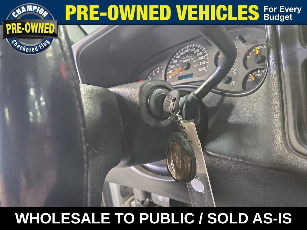 2004 Chevrolet Silverado 1500 LS