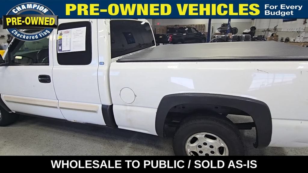 2004 Chevrolet Silverado 1500 LS