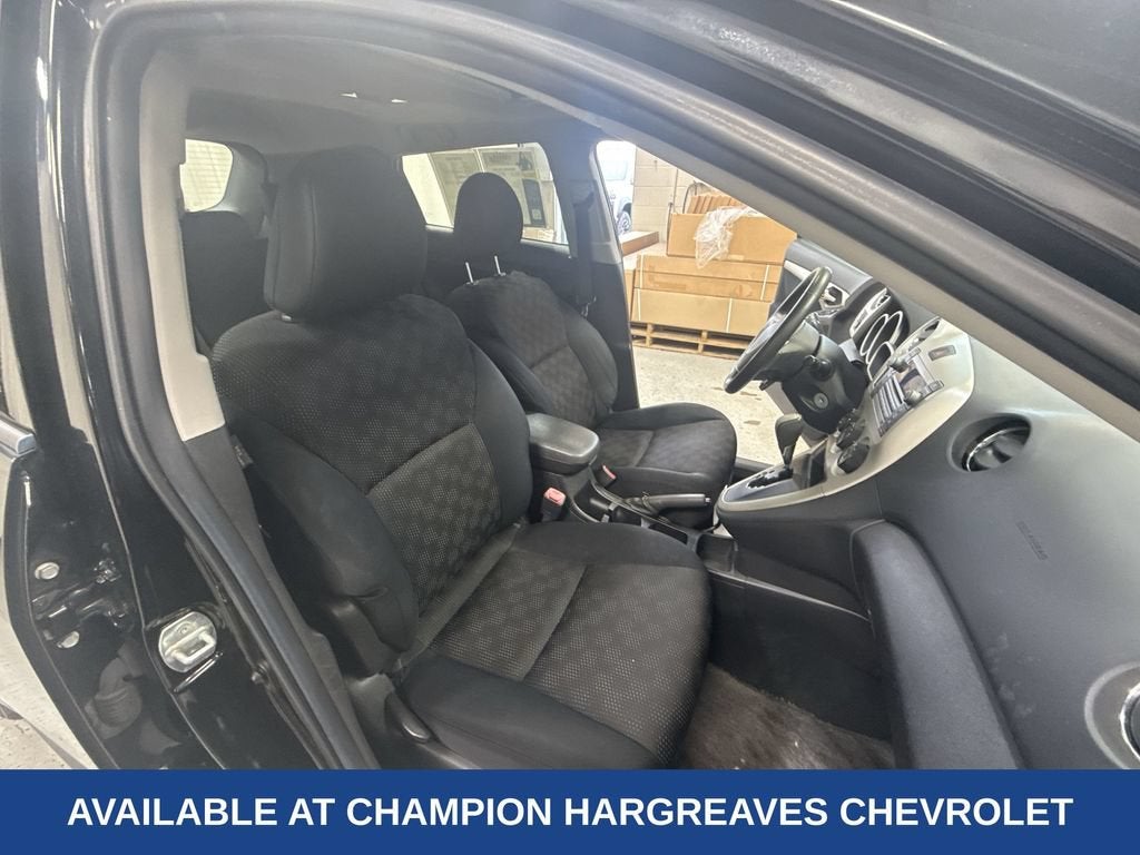 2009 Pontiac Vibe w/1SB