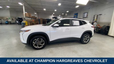 2025 Chevrolet Trax LT
