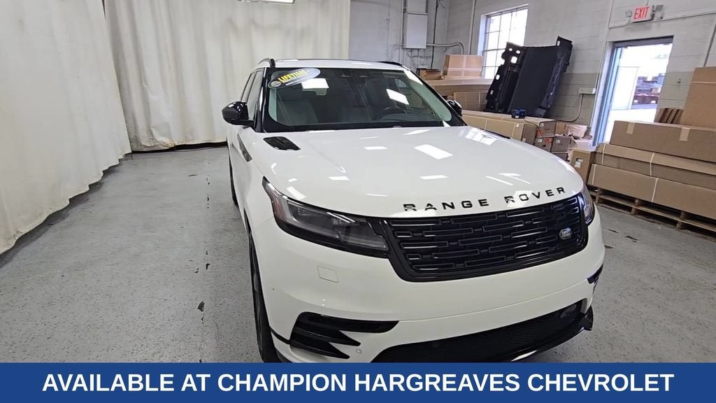 2025 Land Rover Range Rover Velar Dynamic SE