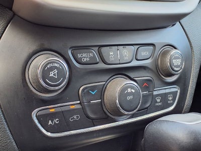 2018 Jeep Cherokee Latitude Plus FWD