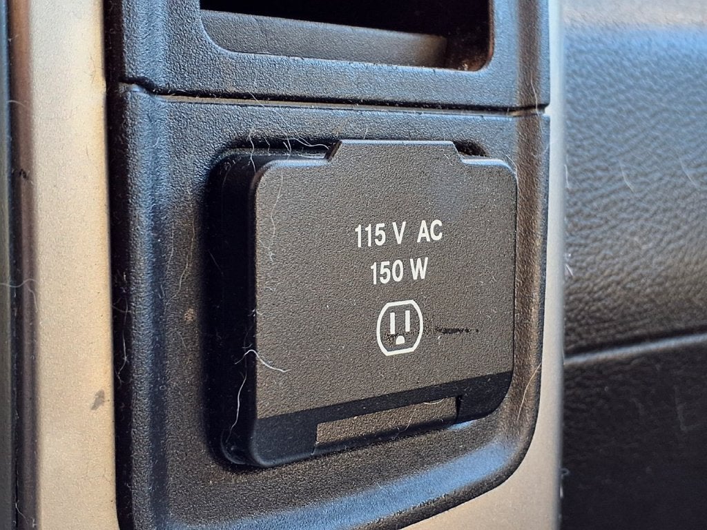 2013 RAM 1500 SLT