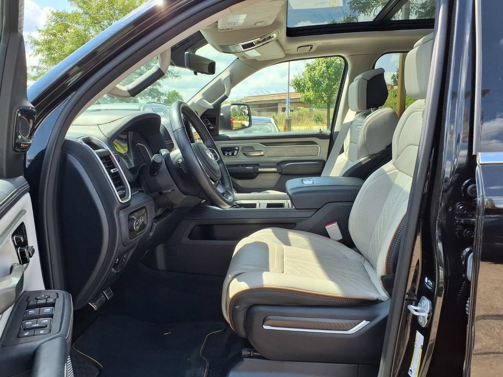 2025 RAM 1500 Tungsten Crew Cab 4x4 5'7" Box