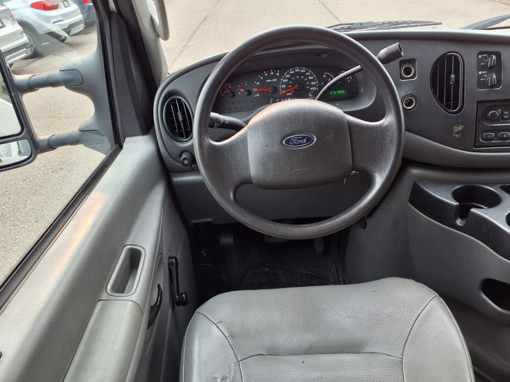 2008 Ford E-250 Recreational