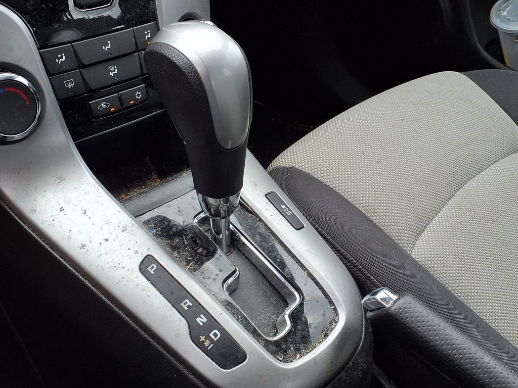2013 Chevrolet Cruze LS