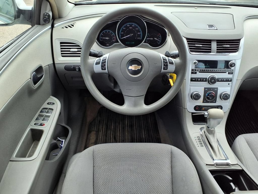 2009 Chevrolet Malibu LT w/1LT