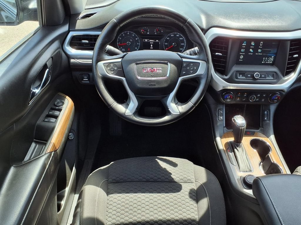 2017 GMC Acadia SLE