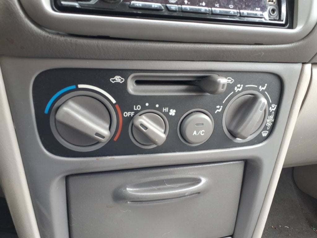 2000 Toyota Corolla VE