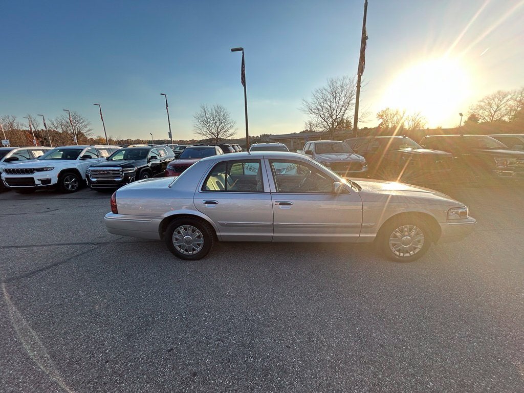 2008 Mercury Grand Marquis GS