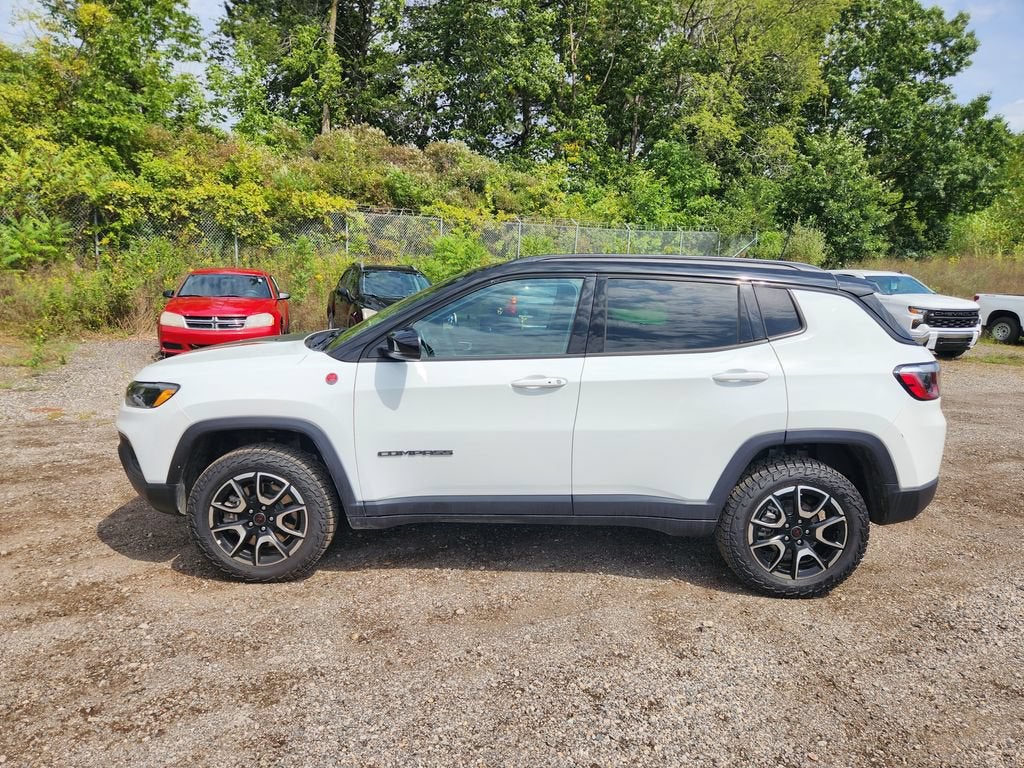 2025 Jeep Compass Trailhawk 4x4