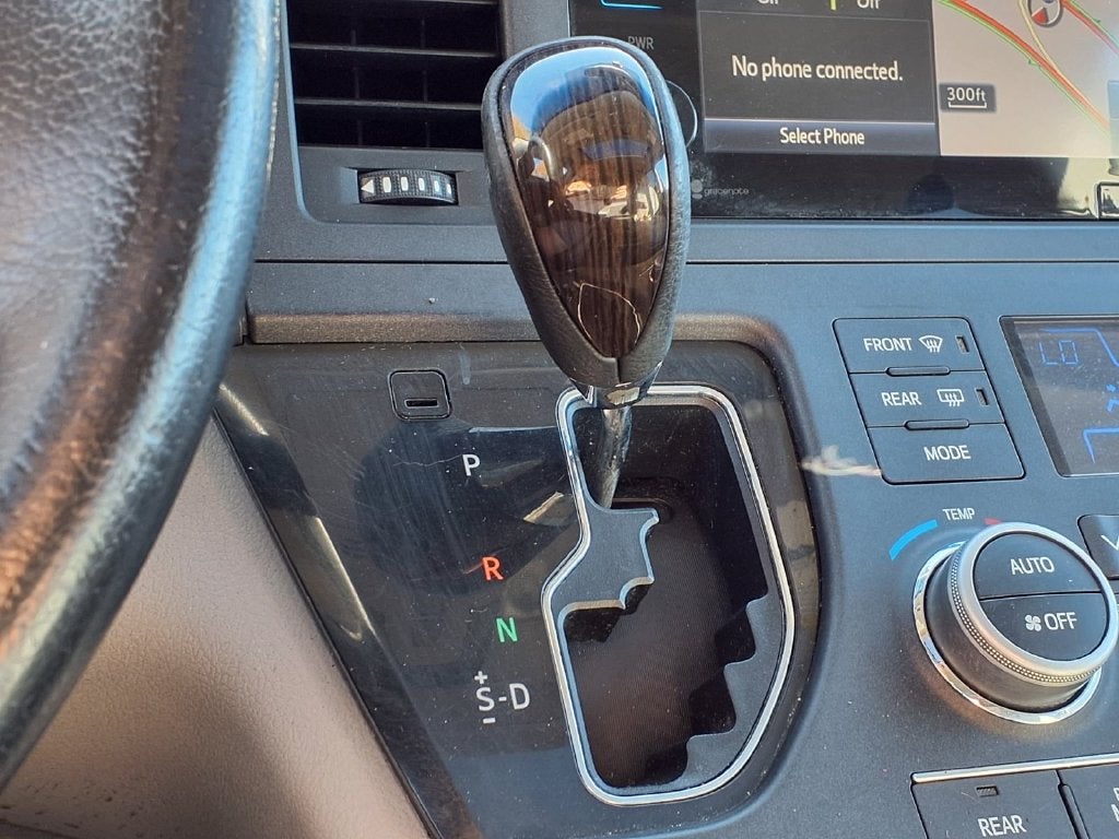 2015 Toyota Sienna Limited 7 Passenger