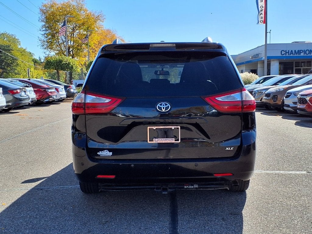 2015 Toyota Sienna Limited 7 Passenger