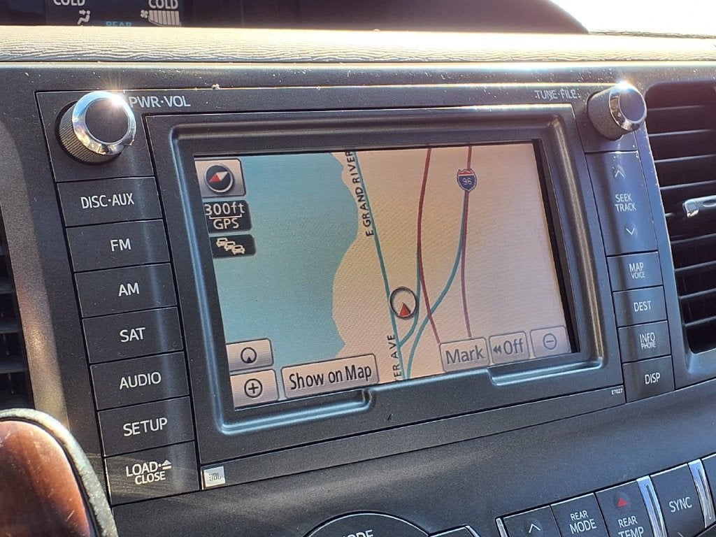 2014 Toyota Sienna XLE