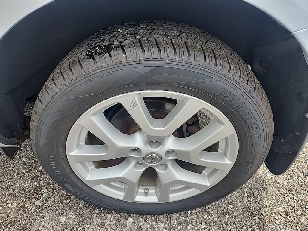 2011 Nissan Rogue SV
