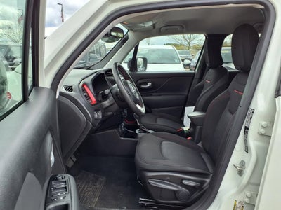 2023 Jeep Renegade Trailhawk